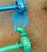 養(yǎng)殖場排污泵選擇之污水泵，立式絞刀抽糞泵